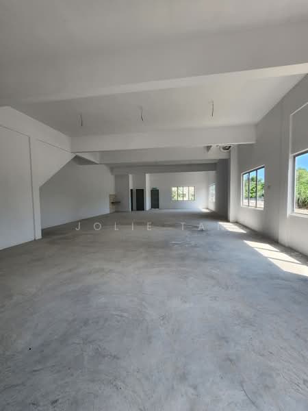 Shop for Sale in Bandar Bukit Raja (Klang) - Jolie Tan - Interior - PropertyGuru.com.my