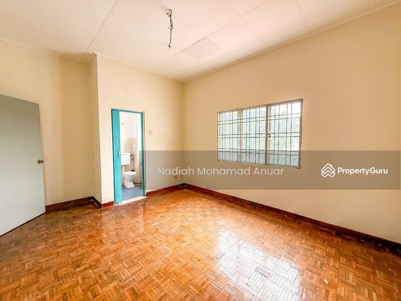 For Sale - Taman Pendamar Indah