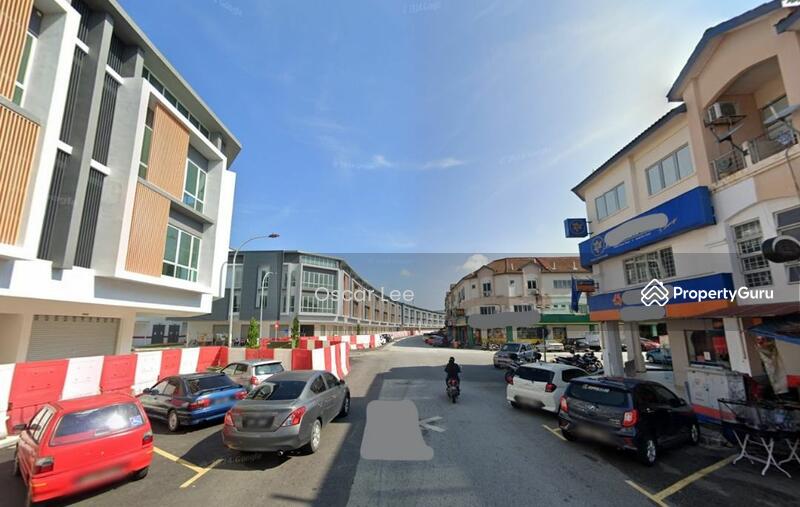 For Sale - ( ROI 5.17 ) Bandar Tasik Puteri 3sty Main Road Shop For Sale Rawang