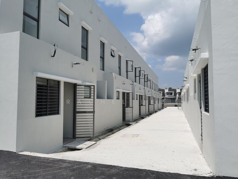 For Sale - Desa Budiman