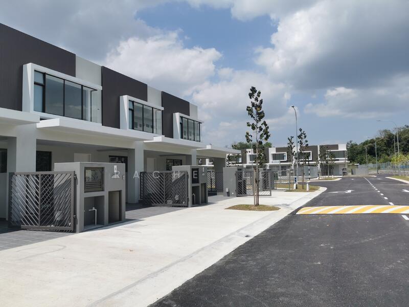 For Sale - Desa Budiman