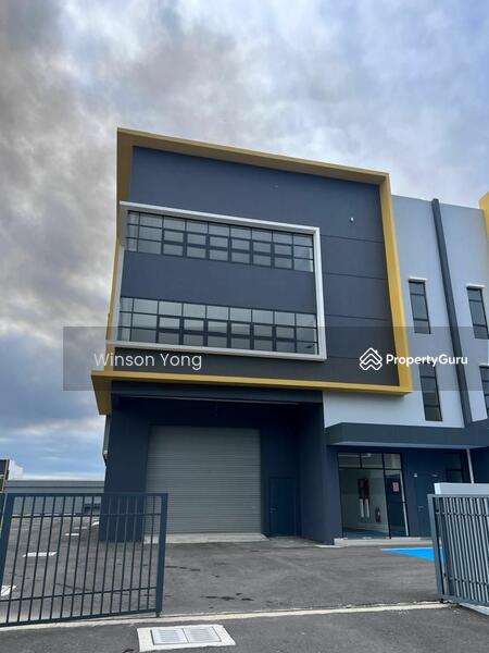 Untuk Disewa - XME Semi D Factory Brand New (Ready to move in)