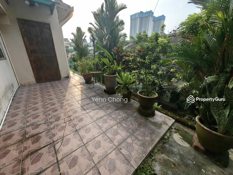 Untuk Dijual - Bungalow House at Taman Salak Selatan / Sri Petaling