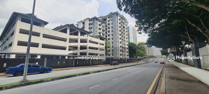 Tiara Kelana Condominium 6 Minutes Walk Away