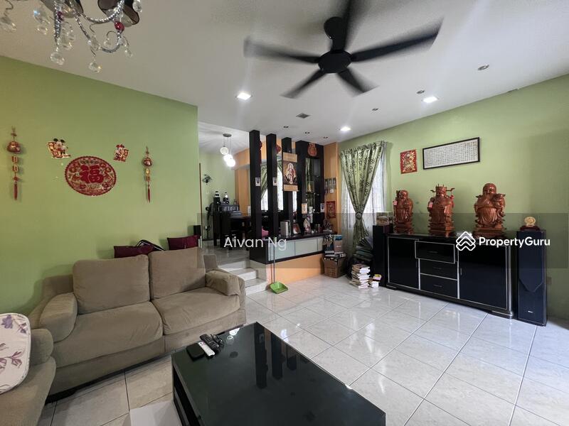 For Sale - Palm Walk