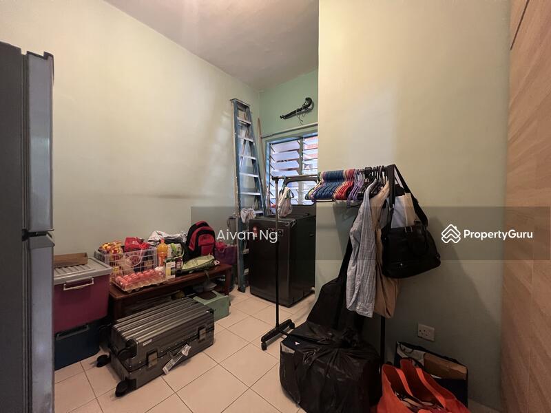 For Sale - Palm Walk