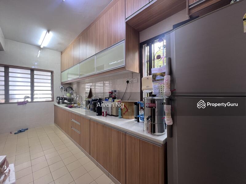 For Sale - Palm Walk