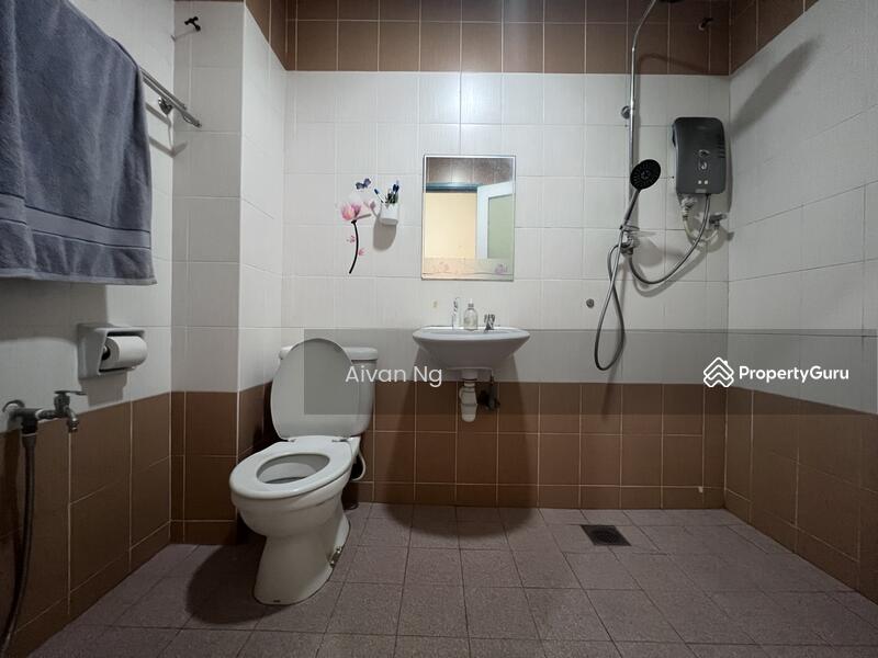 For Sale - Palm Walk