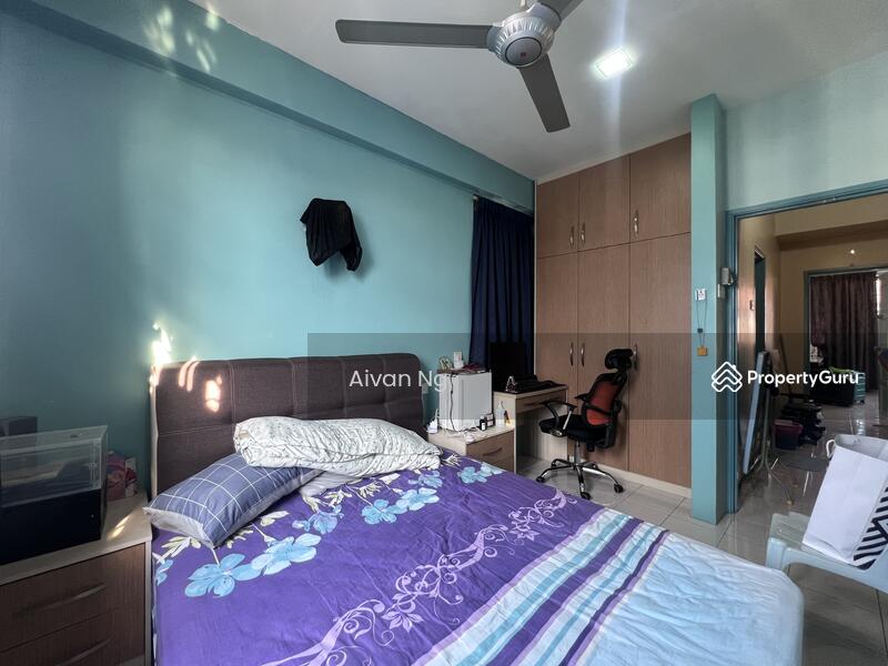 For Sale - Palm Walk