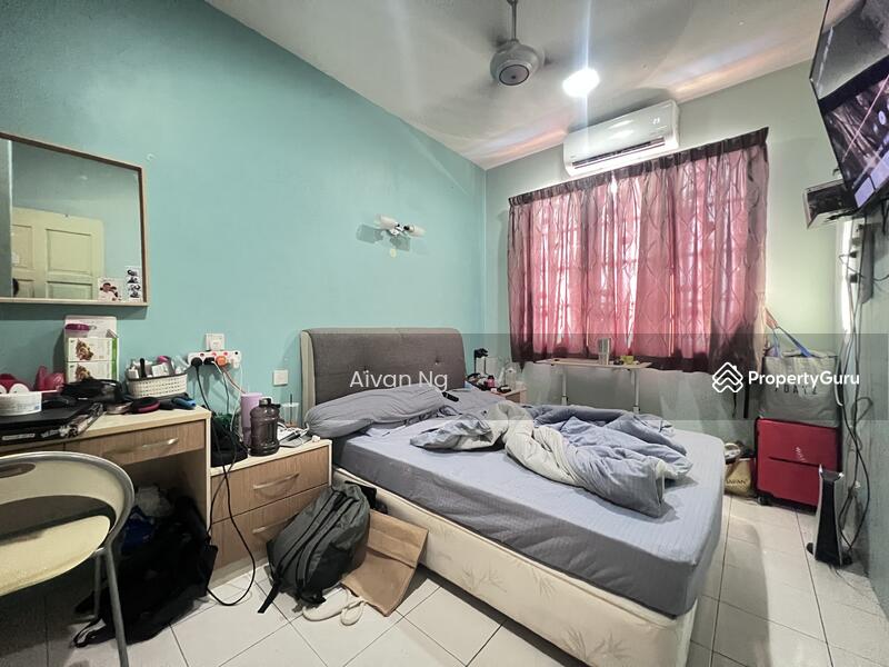 For Sale - Palm Walk