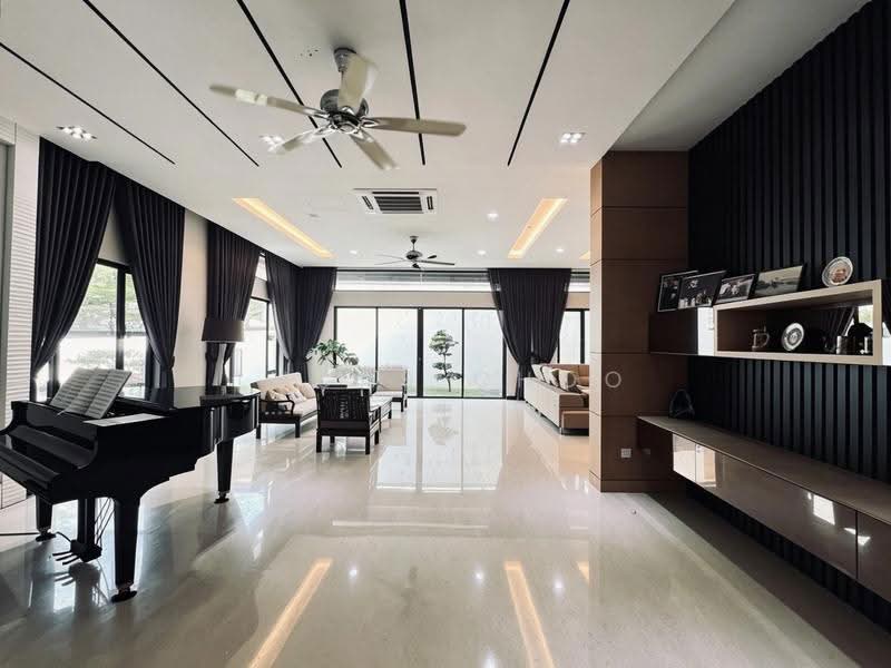 Bungalow House for Sale in Taman Melawati (Ulu Kelang) - Lucas Choo - Living Room - PropertyGuru.com.my