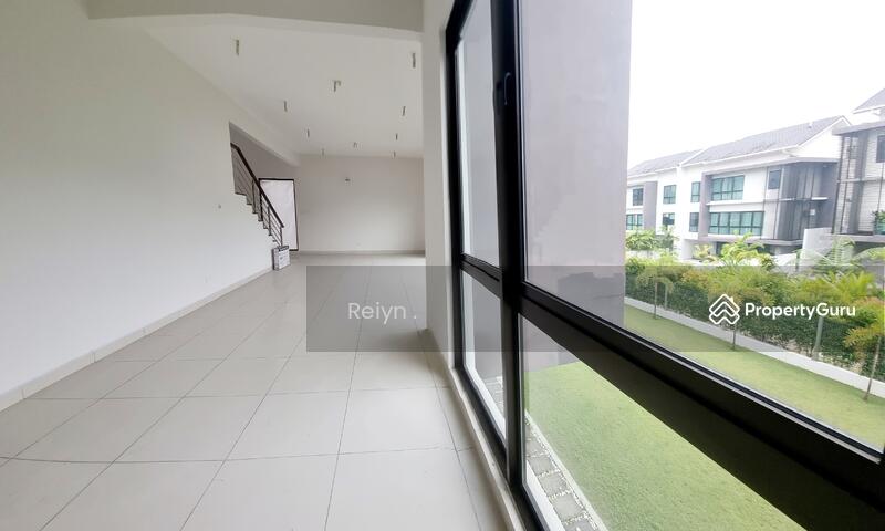 Vila Berkembar untuk Dijual di Bukit Jelutong (Shah Alam) - Reiyn . - PropertyGuru.com.my