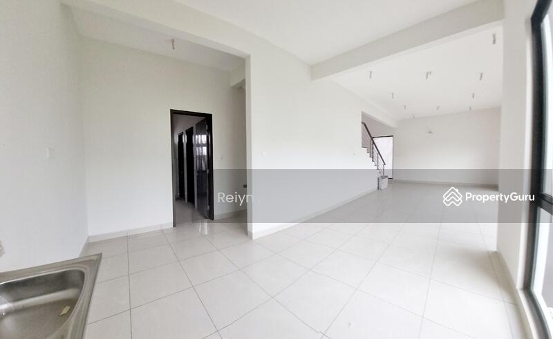 Vila Berkembar untuk Dijual di Bukit Jelutong (Shah Alam) - Reiyn . - PropertyGuru.com.my