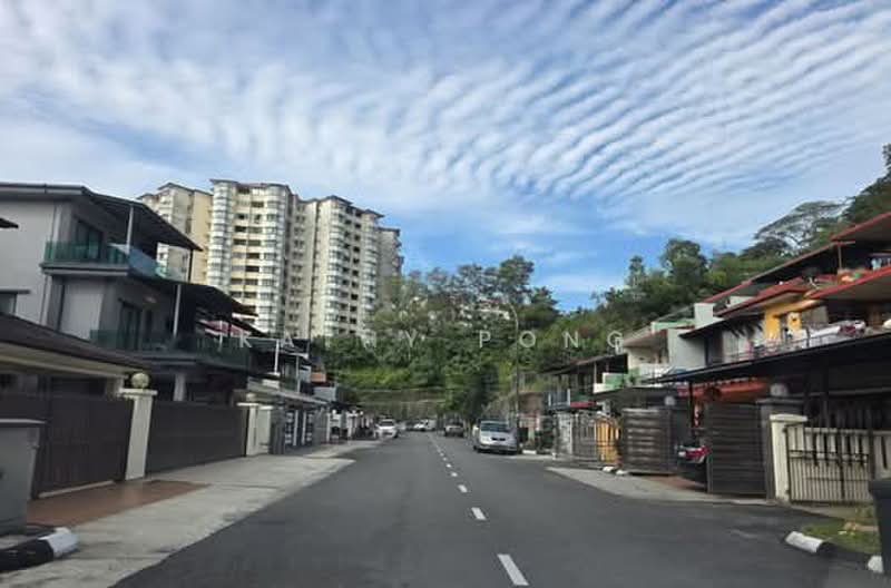 2.5-storey Terraced House for Sale in Desa Aman Puri (Kepong) - Kathy Pong - Exterior - PropertyGuru.com.my