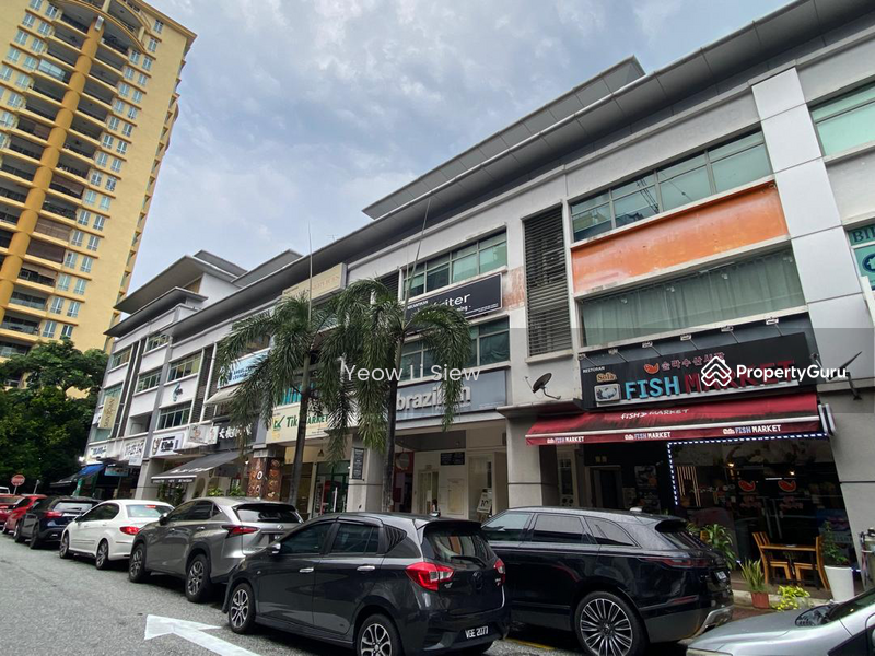 Untuk Dijual - SOLARIS 4 STOREY WITH LIFT | FREEHOLD | PRIME LOCATION | GOOD FRONTAGE