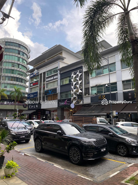 Untuk Dijual - SOLARIS 4 STOREY WITH LIFT | FREEHOLD | PRIME LOCATION | GOOD FRONTAGE