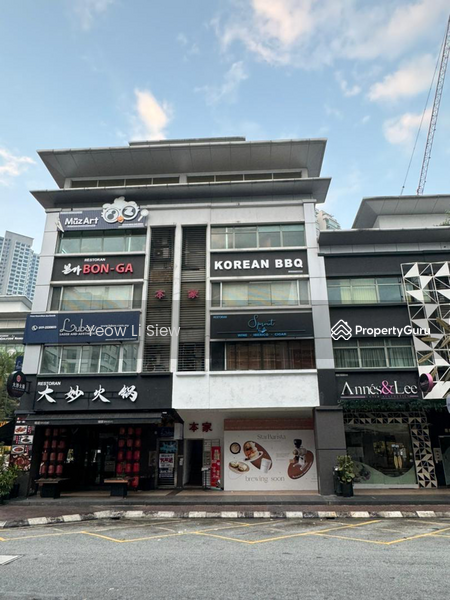 Untuk Dijual - SOLARIS 4 STOREY WITH LIFT | FREEHOLD | PRIME LOCATION | GOOD FRONTAGE