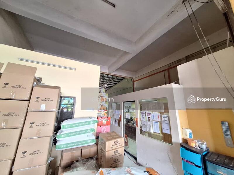 For Sale - Taman Desa Cemerlang 1.5 Storey Terrace Factory 40x120