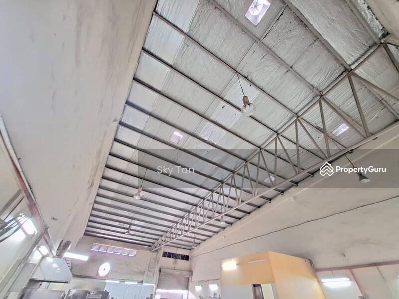 For Sale - Taman Desa Cemerlang 1.5 Storey Terrace Factory 40x120