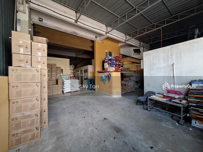 For Sale - Taman Desa Cemerlang 1.5 Storey Terrace Factory 40x120