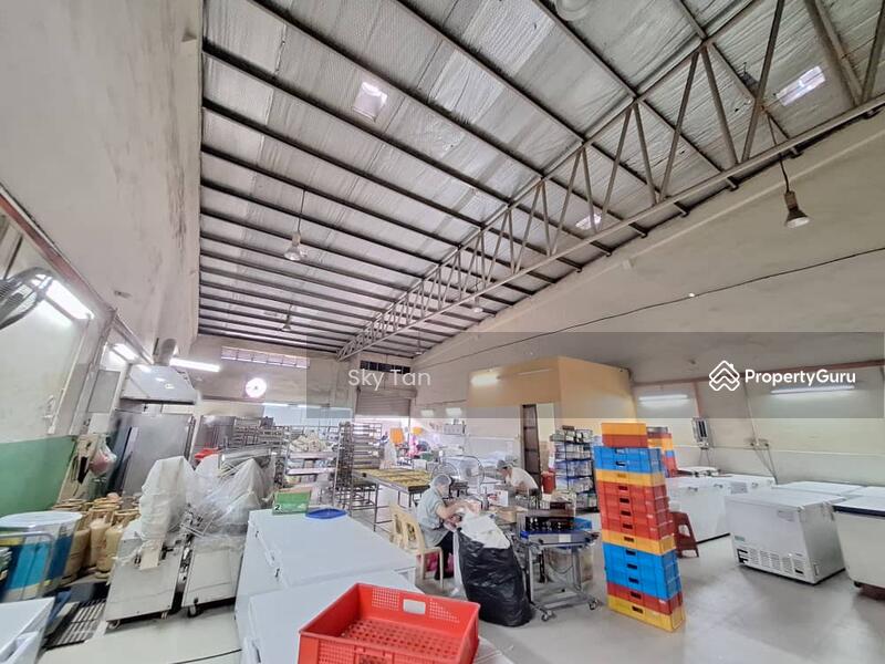 For Sale - Taman Desa Cemerlang 1.5 Storey Terrace Factory 40x120