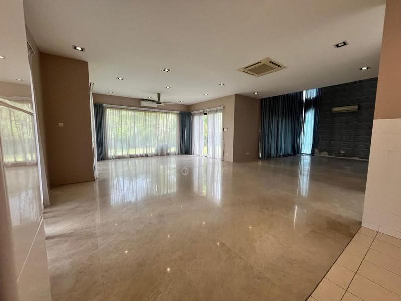 Bungalow House untuk Dijual di Shah Alam (Selangor) - Joey Koh - Living Room - PropertyGuru.com.my