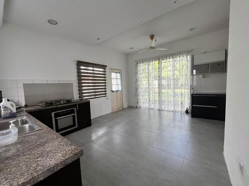 Bungalow House untuk Dijual di Shah Alam (Selangor) - Joey Koh - Kitchen - PropertyGuru.com.my