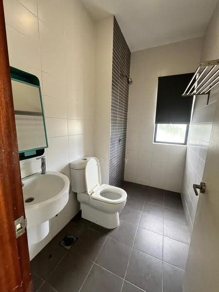 Bungalow House untuk Dijual di Shah Alam (Selangor) - Joey Koh - Bathroom - PropertyGuru.com.my