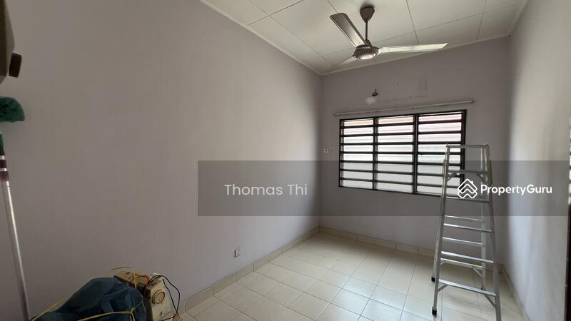 For Sale - Bandar Bukit Raja Makyong