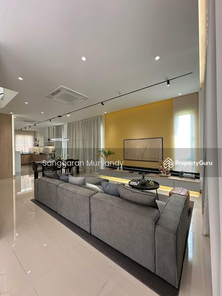 Untuk Dijual - Rumah Teres Dua Tingkat di Kubang Semang Penang