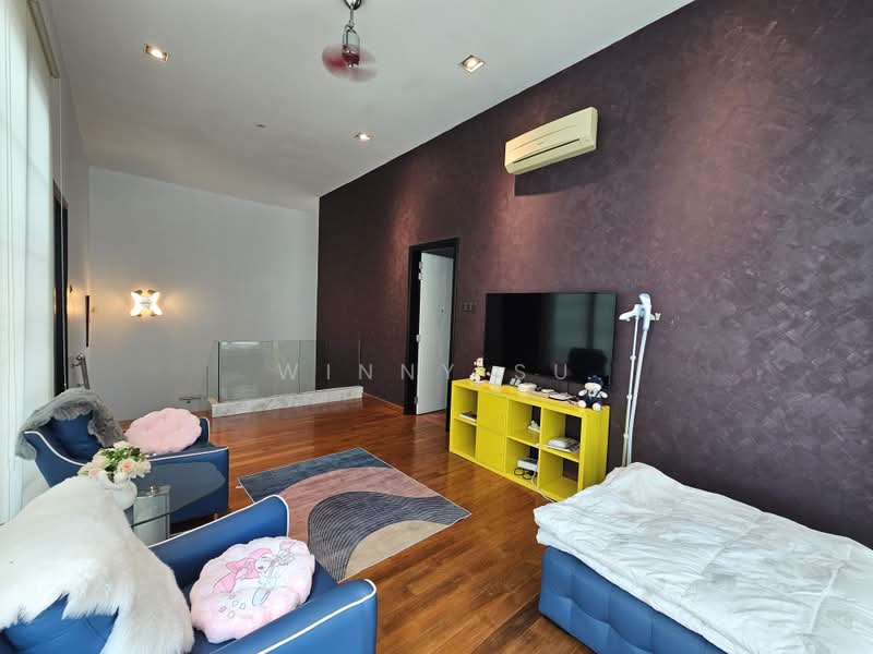 Rumah Berkembar untuk Dijual di Bukit Jelutong (Shah Alam) - Winny Su - Living Room - PropertyGuru.com.my