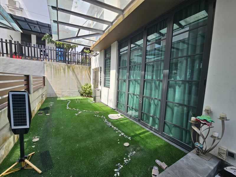Rumah Berkembar untuk Dijual di Bukit Jelutong (Shah Alam) - Winny Su - Exterior - PropertyGuru.com.my