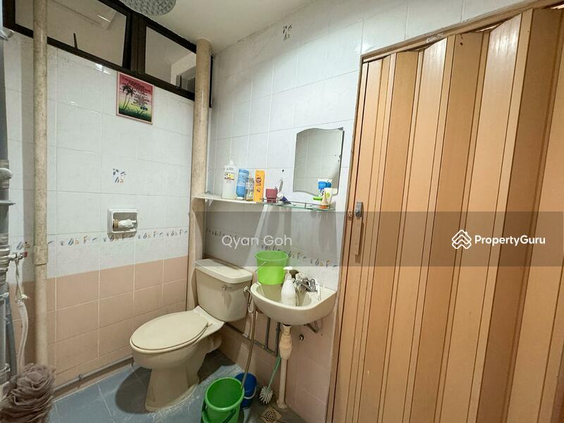 For Sale - Big Car Porch-Reno 3 Sty Terrace-P Ramlee Jelutong near Heng Ee School