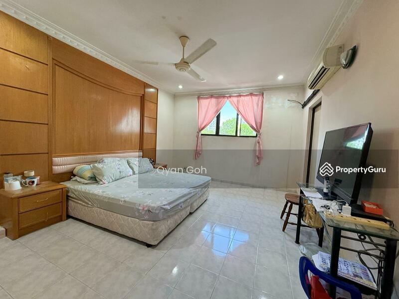 For Sale - Big Car Porch-Reno 3 Sty Terrace-P Ramlee Jelutong near Heng Ee School