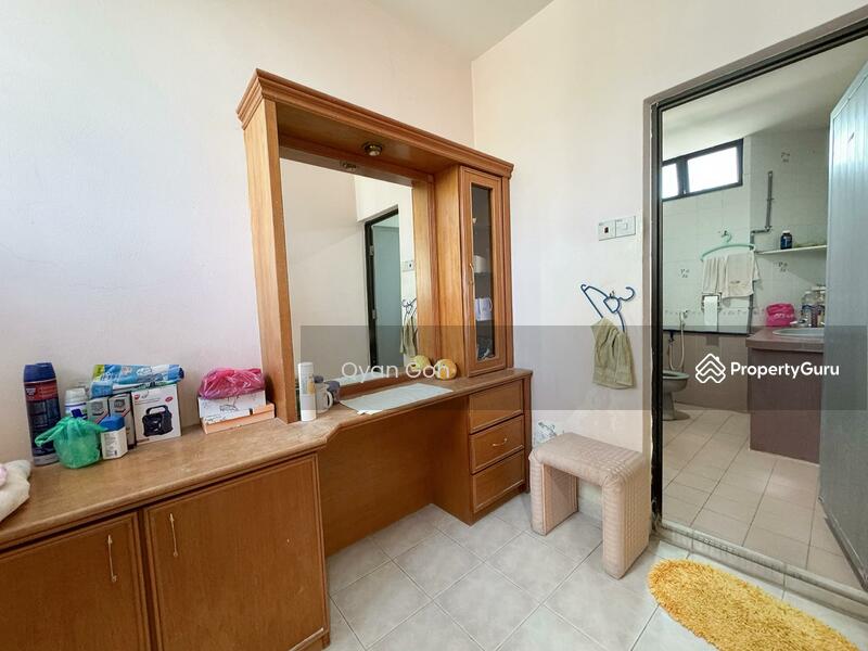 For Sale - Big Car Porch-Reno 3 Sty Terrace-P Ramlee Jelutong near Heng Ee School