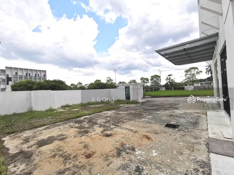 For Rent - Eco Business Park 1