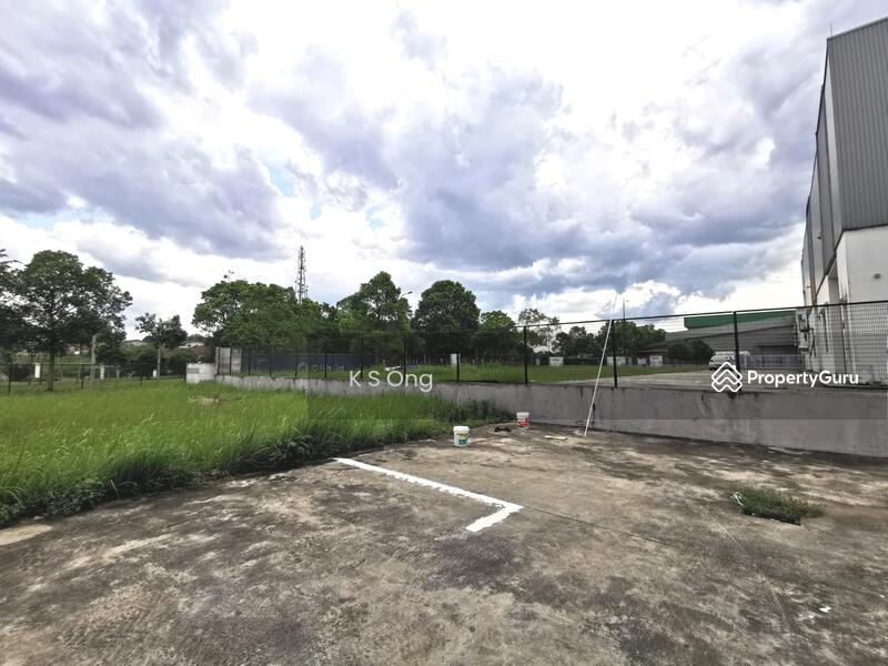 For Rent - Eco Business Park 1