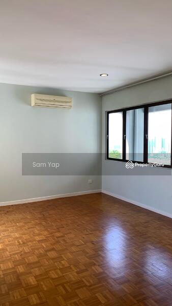 Untuk Disewa - Merak Kayangan Court