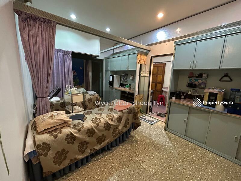 For Rent - Taman Johor Jaya