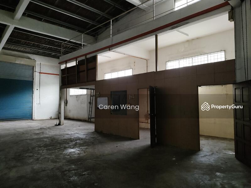 For Sale - Terrace factory at Seksyen U5