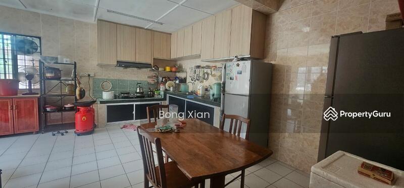 Untuk Dijual - Jalan Landeh Single Storey Terrace CORNER