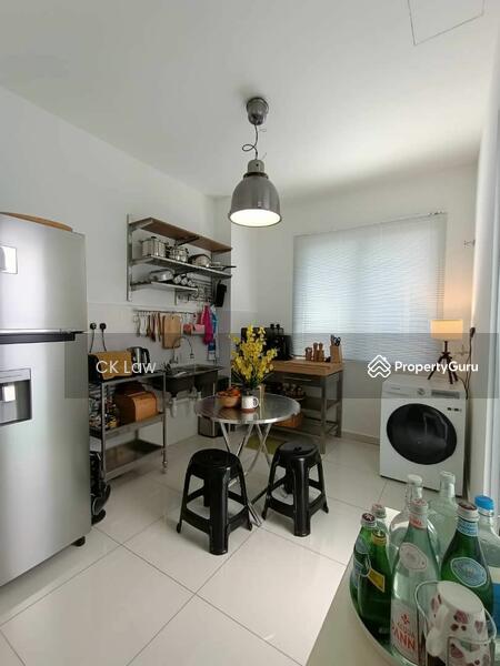 For Sale - Eco Forest Ebonylane, Renovated Garden Home 30x62