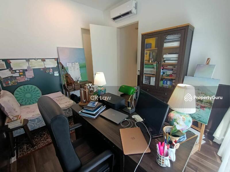 For Sale - Eco Forest Ebonylane, Renovated Garden Home 30x62