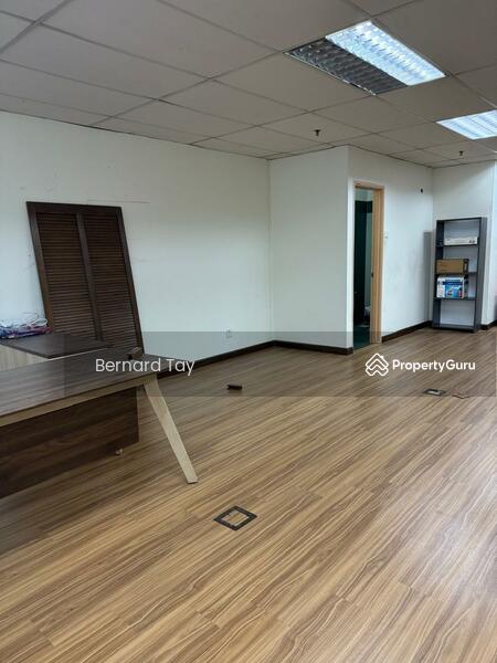Untuk Dijual - Leisure Commerce Square