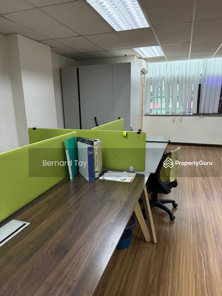 Untuk Dijual - Leisure Commerce Square