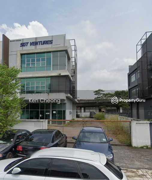 For Sale - Vacant ! Clean and nice 1 and half storey factory for sale