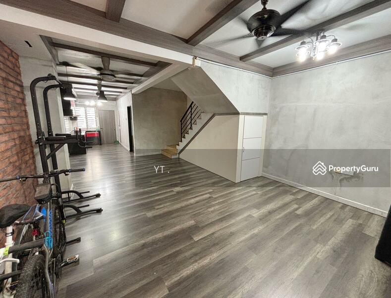 For Sale - taman scientex kelapa sawit