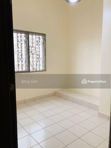 For Sale - Bandar Puteri Puchong
