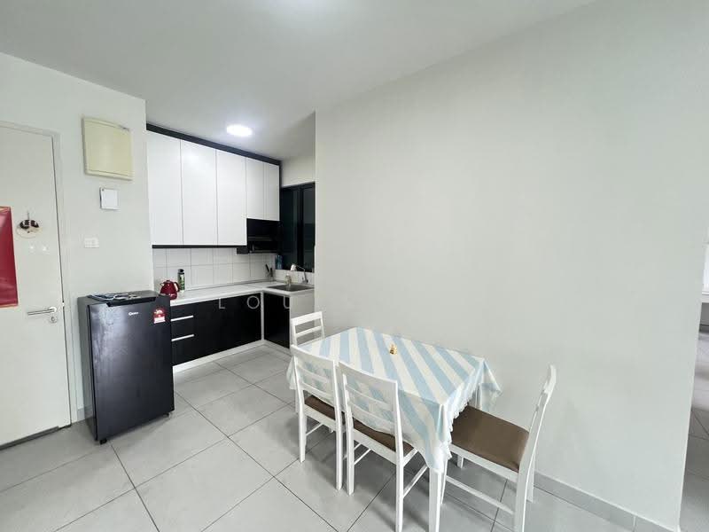 Service Residence for Rent at Majestic Maxim - Louis Lee - Kitchen - PropertyGuru.com.my