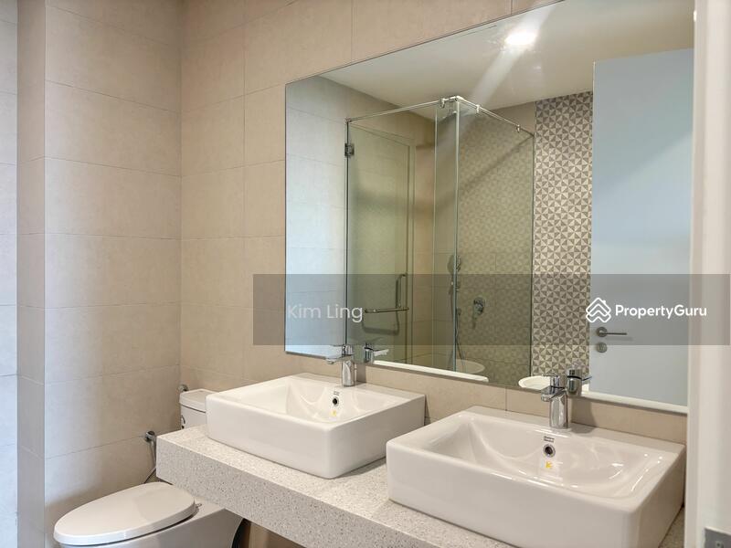 Service Residence for Rent at Hampton Height Damansara - Kim Ling - Master Bathroom - PropertyGuru.com.my